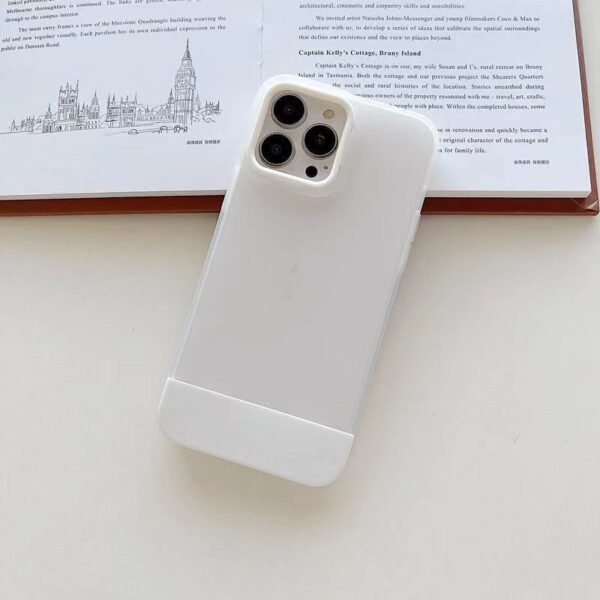 Simple Color Contrast Men's And Women's Phone Cases - Image 5